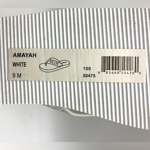 NWT True Religion Amayah Embellished White Sandals Size 9M - Picture 7 of 7